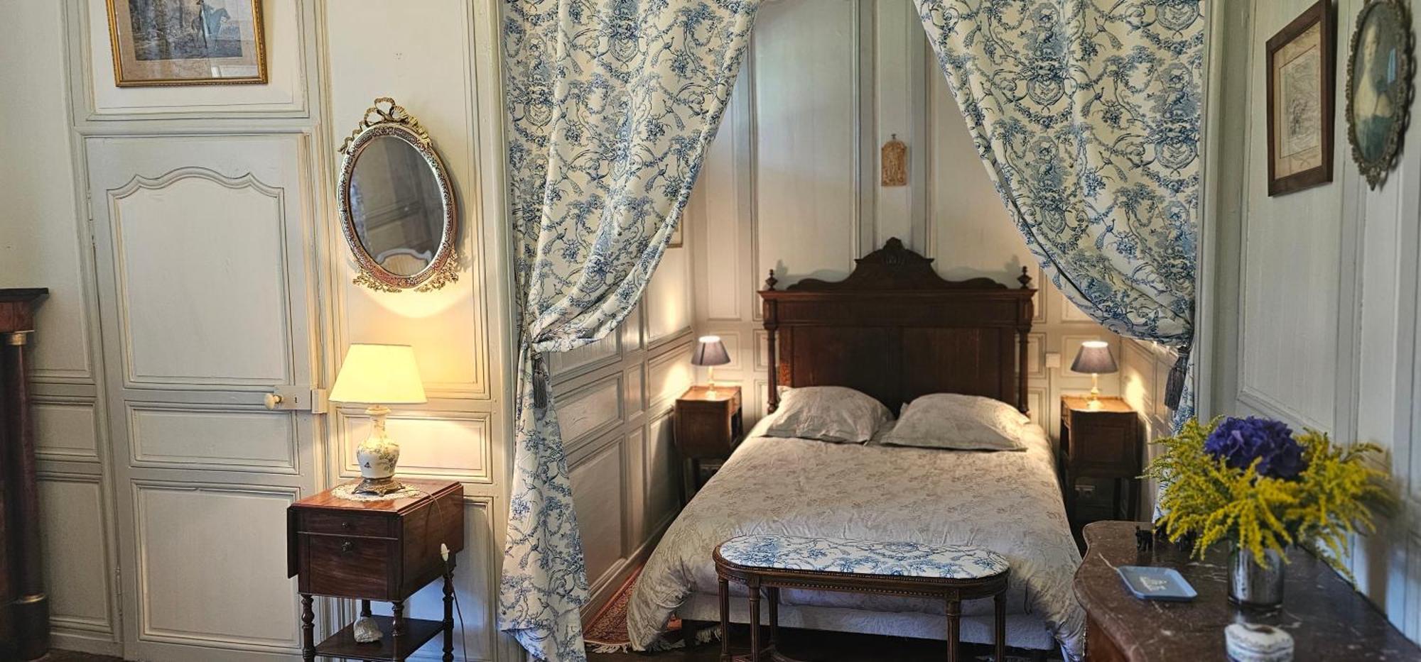 Chateau Du Bois-Riou Quévert Quarto foto